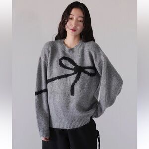 Cider Gray oversized Sweater with Black Bow detailing